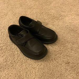 Toddler dress shoes